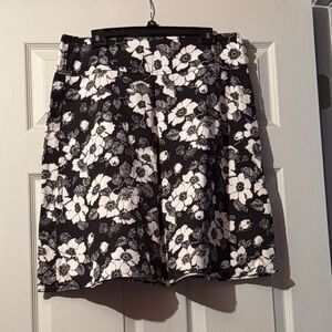 Willi Smith Black and White Floral Skirt